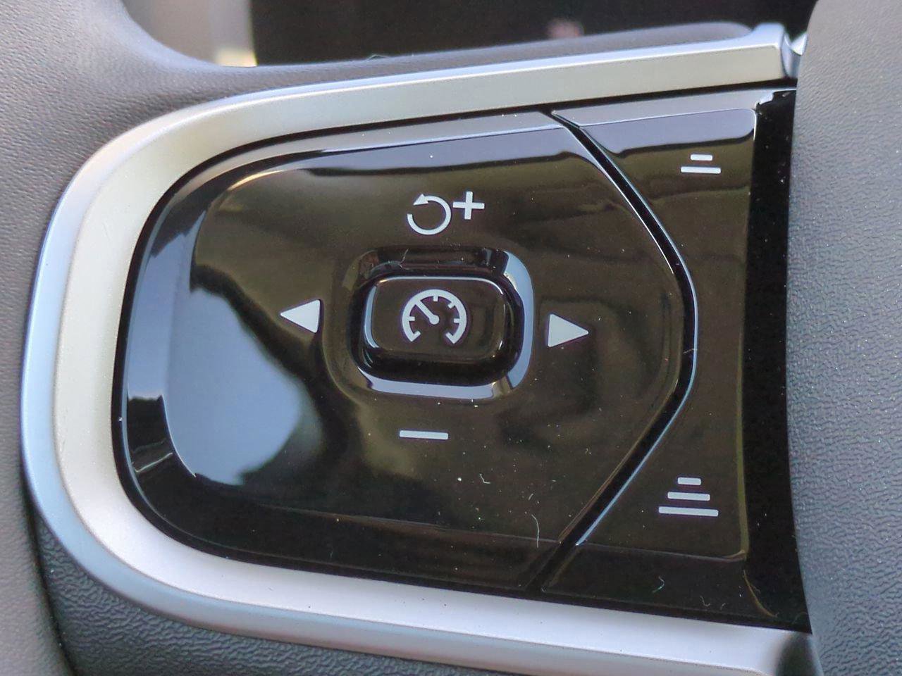 New 2026 Volvo XC60 B5 Core image 15