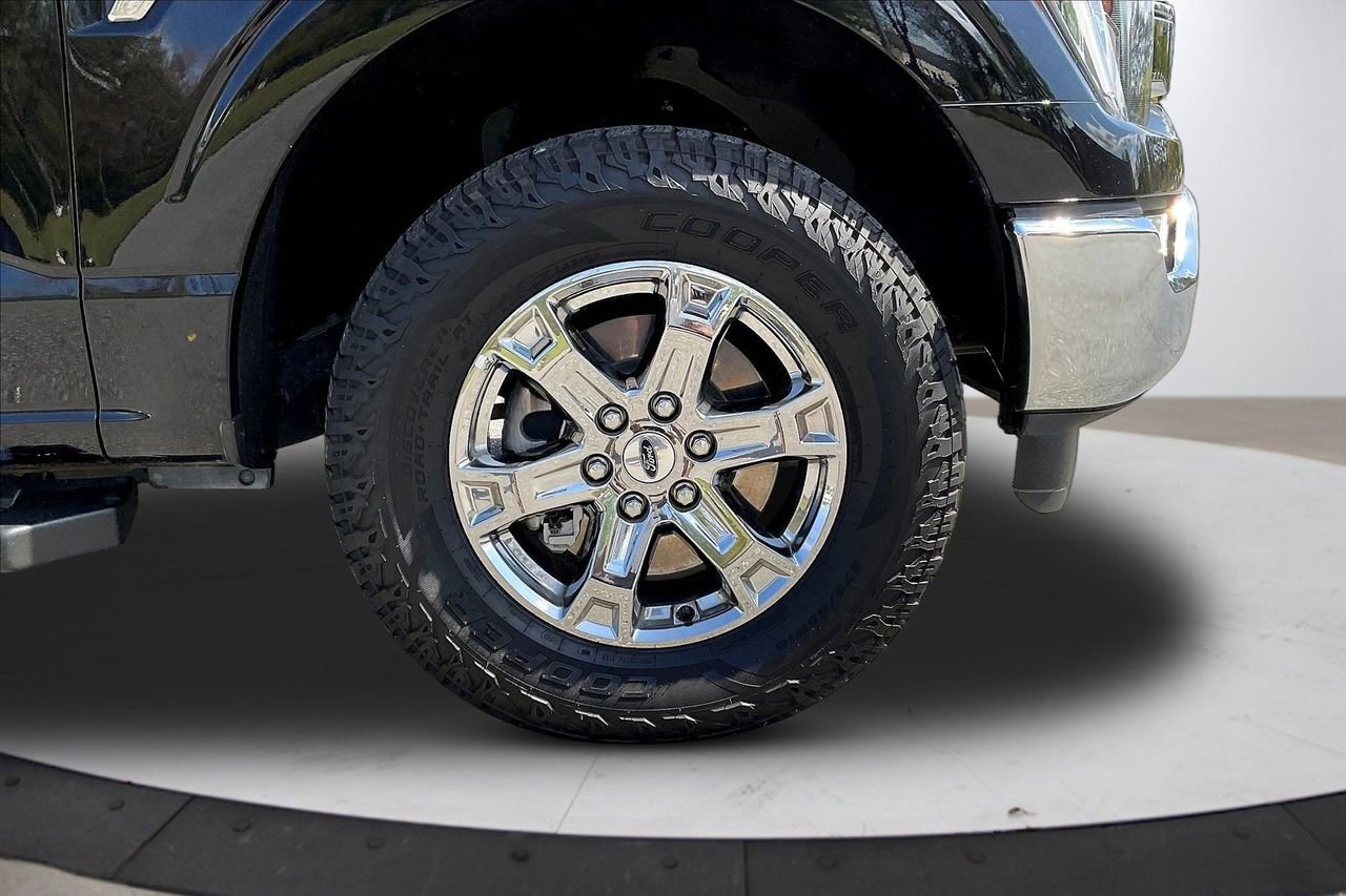 Used 2023 Ford F150 Lariat image 36