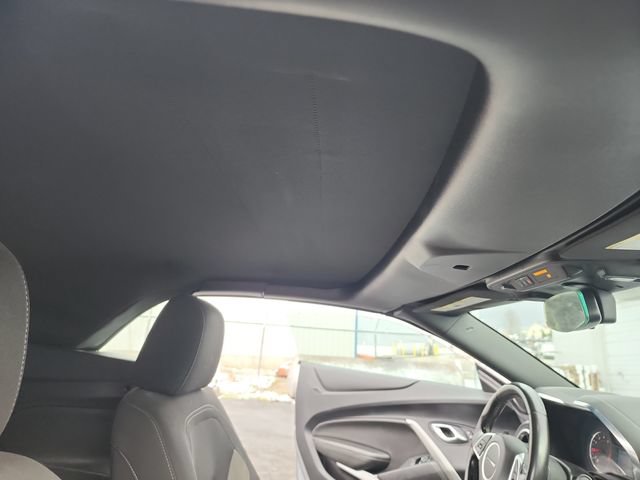 Used 2021 Chevrolet Camaro LT RWD image 17