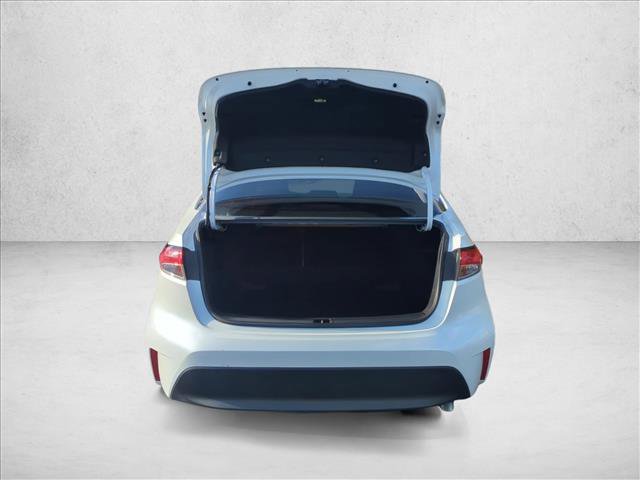 Used 2025 Toyota Corolla LE image 6