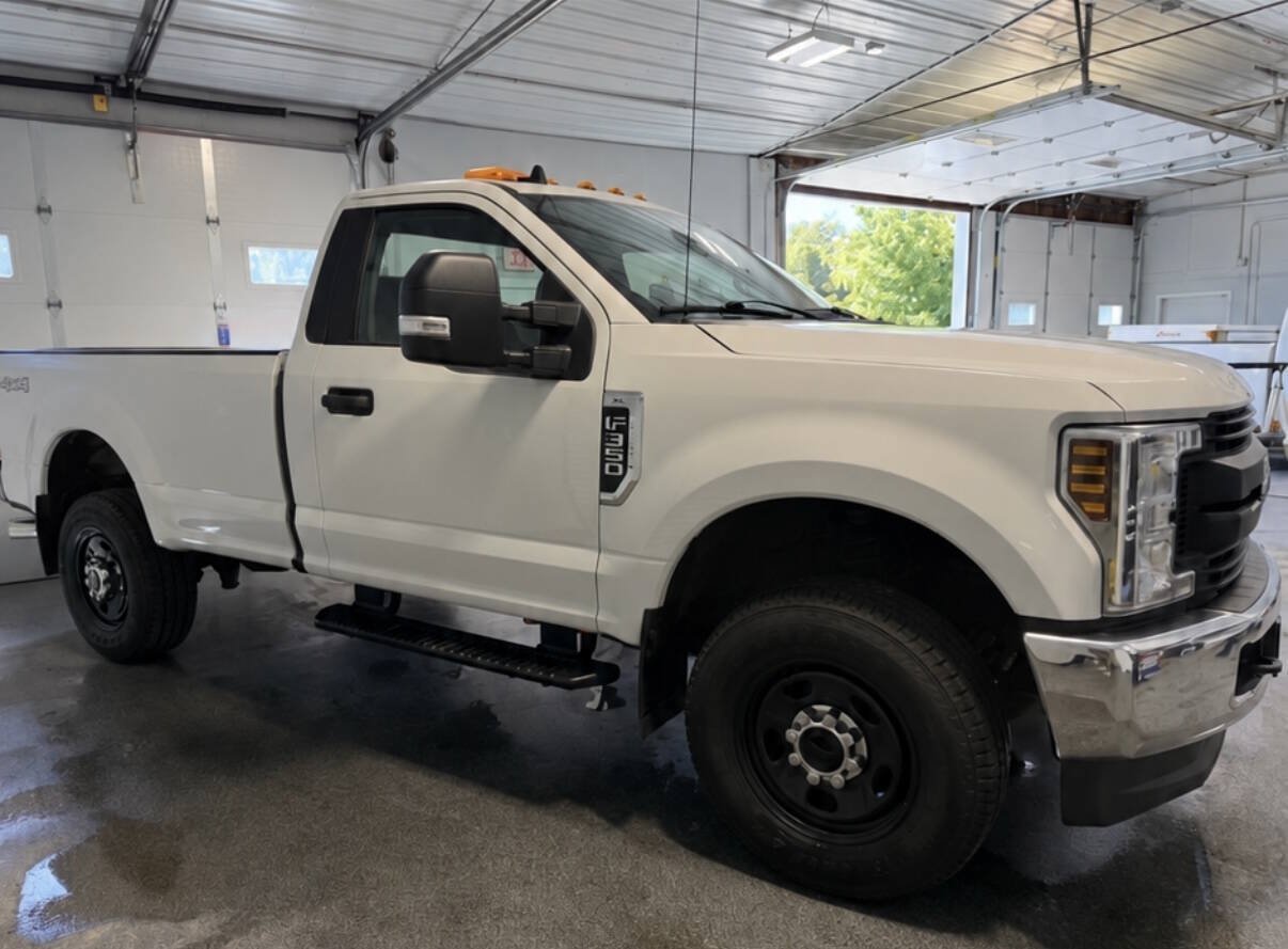 Used 2019 Ford F350 XL w/ XL Value Package AWD/4WD image 3