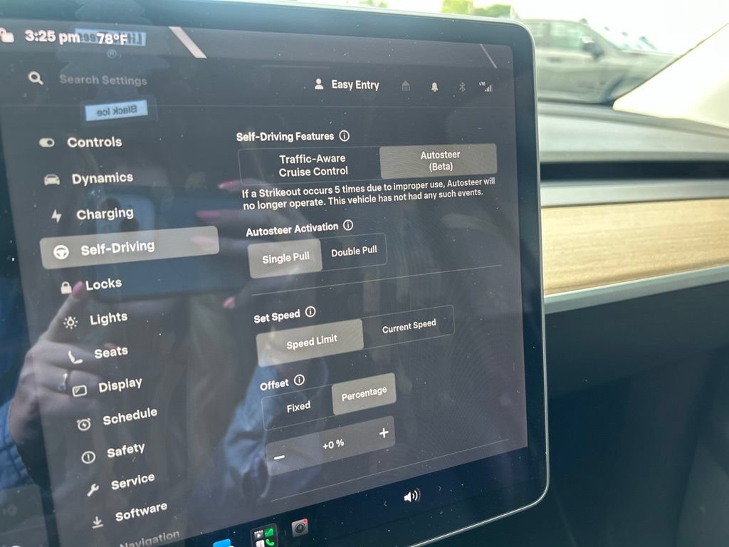 Used 2021 Tesla Model Y Performance AWD/4WD image 11