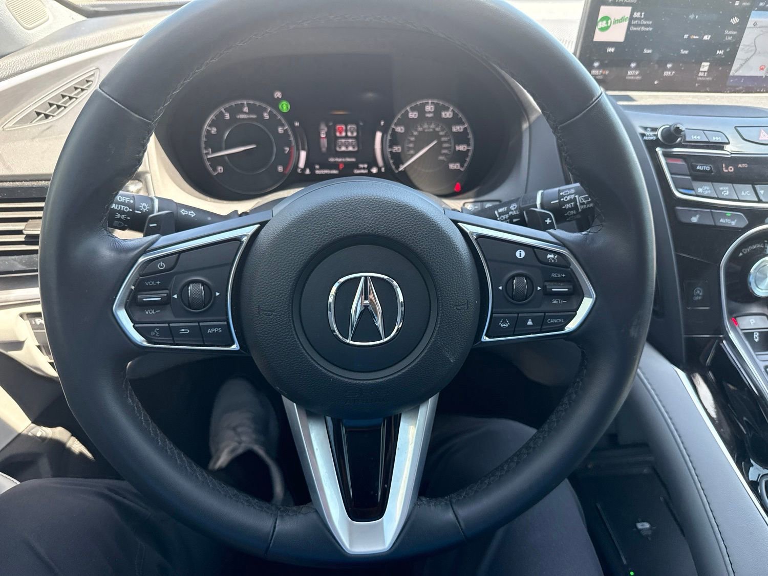 Used 2023 Acura RDX FWD w/ Technology Package image 11