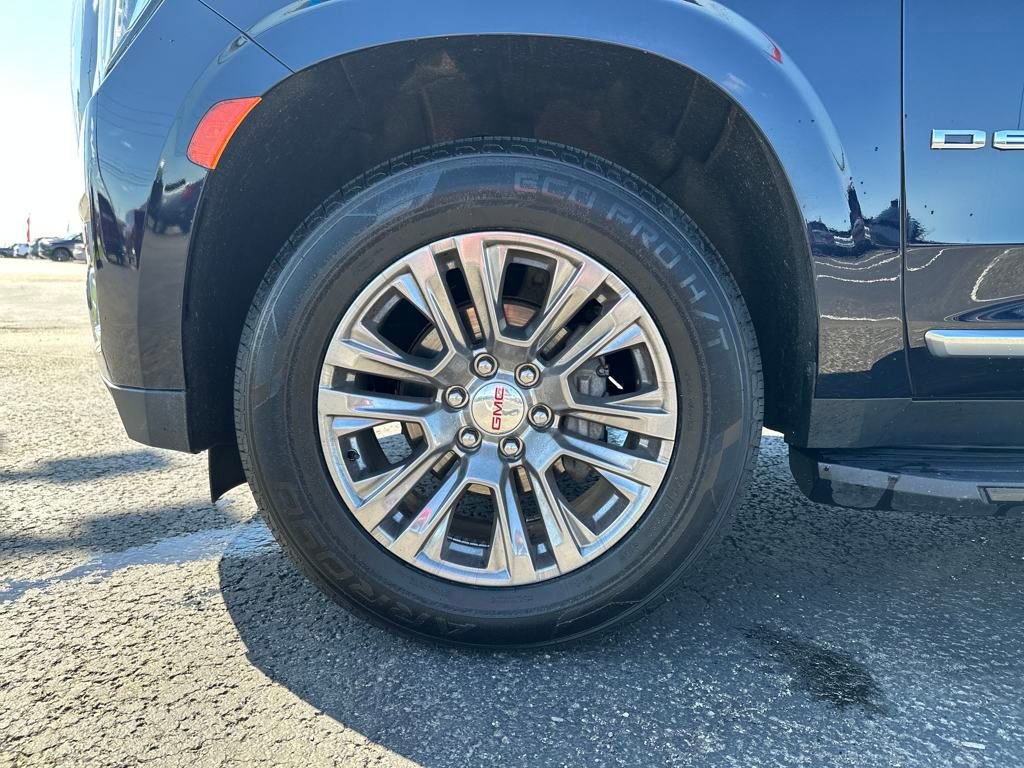 Used 2022 GMC Yukon Denali image 10