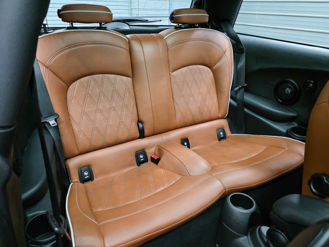 Used 2023 MINI Cooper SE FWD image 16