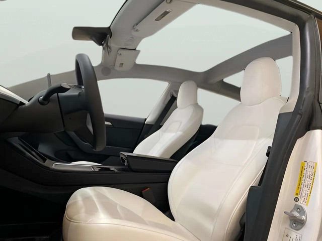 Used 2021 Tesla Model 3 Standard Range Plus RWD image 34