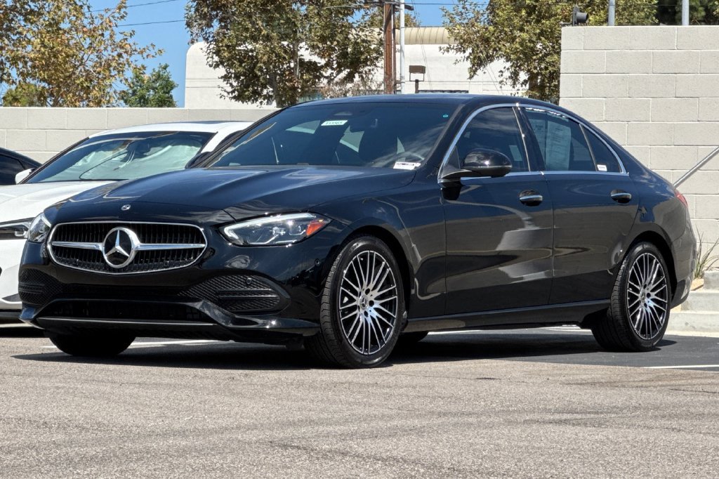 Used 2024 Mercedes-Benz C 300 Sedan image 12