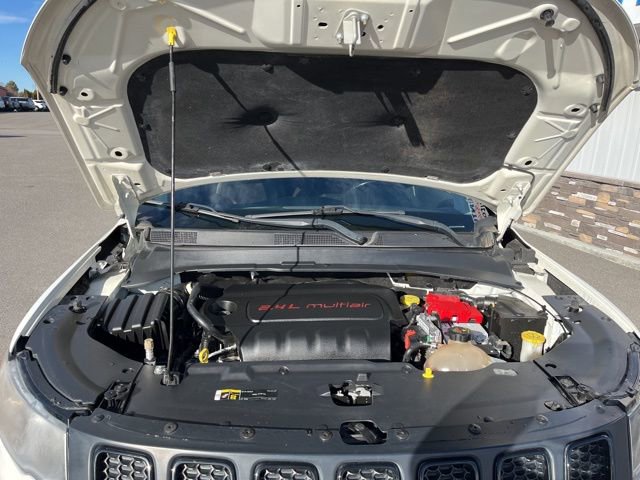 Used 2020 Jeep Compass Latitude AWD/4WD image 26
