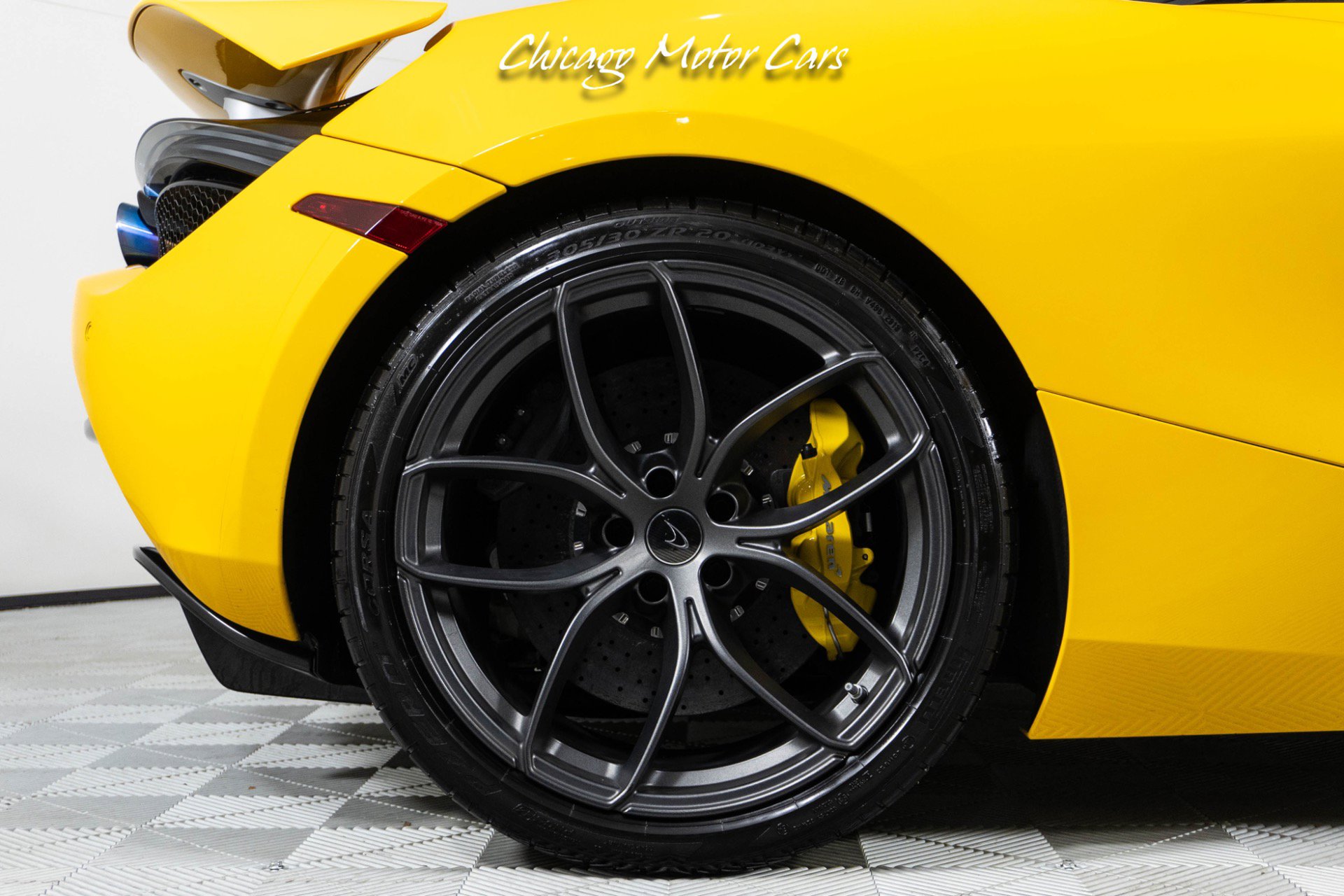 Used 2019 McLaren 720S image 43