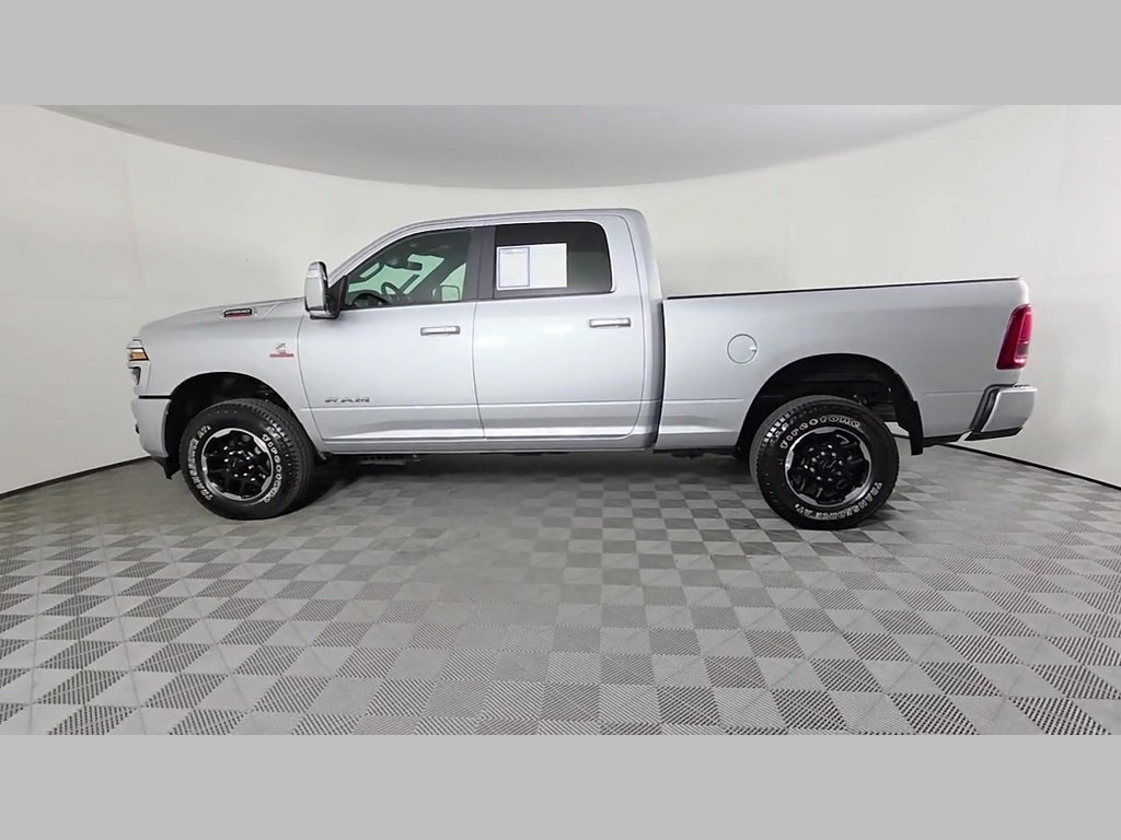 Used 2026 RAM 2500 Laramie AWD/4WD image 47