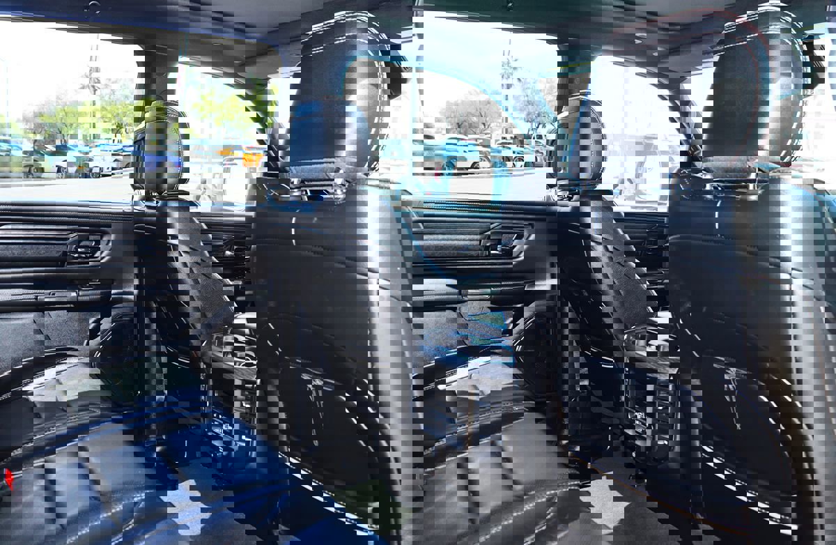 Used 2023 RAM 1500 Limited image 33