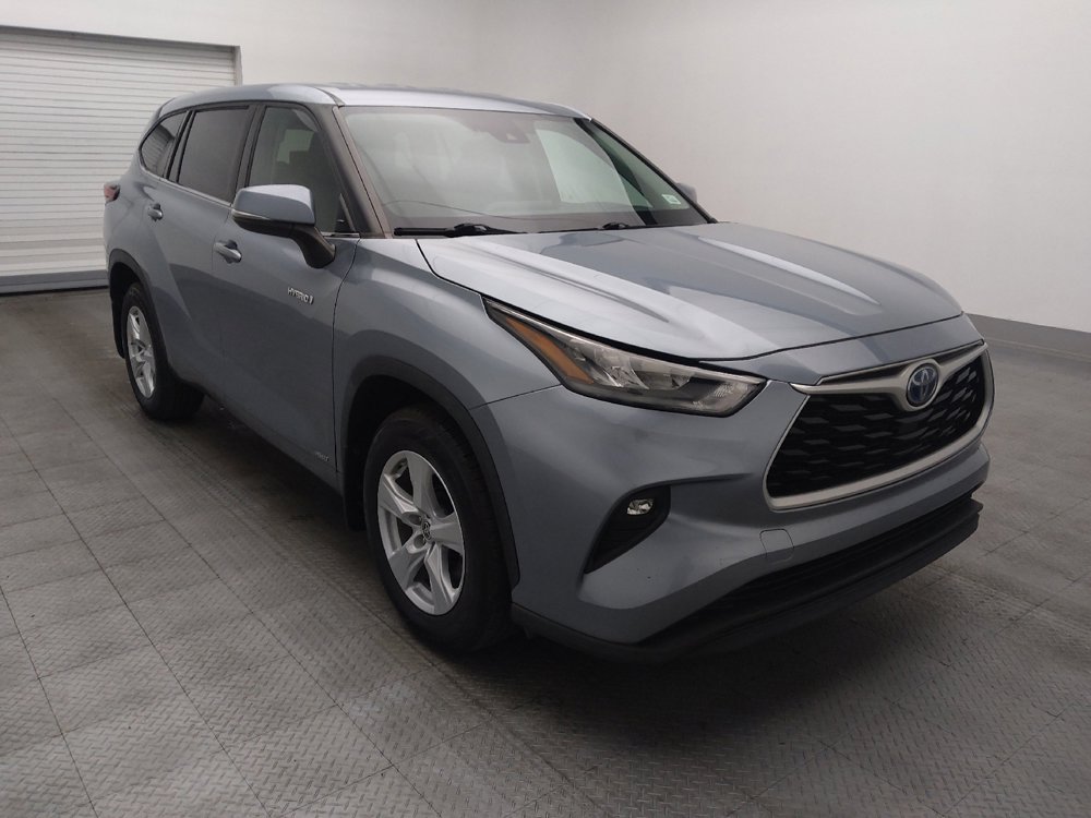 Used 2020 Toyota Highlander LE image 13