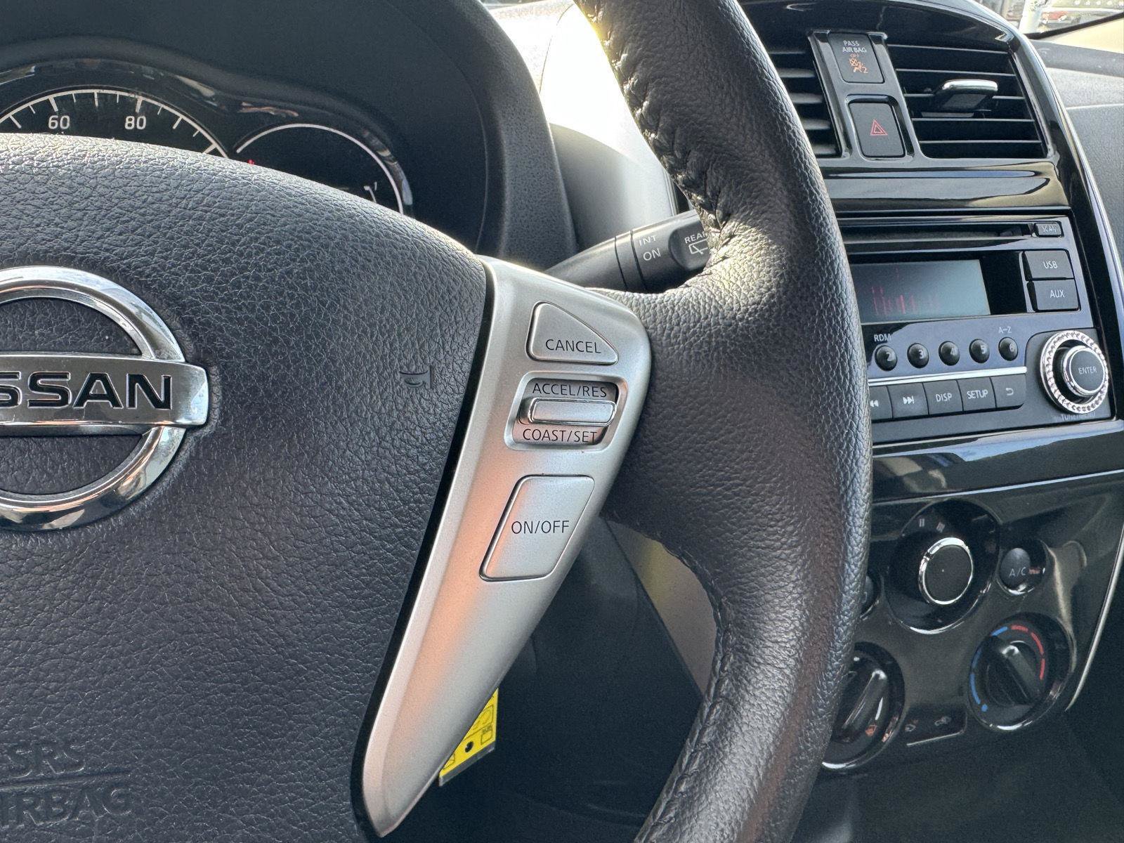 Used 2015 Nissan Versa Note SV FWD image 17