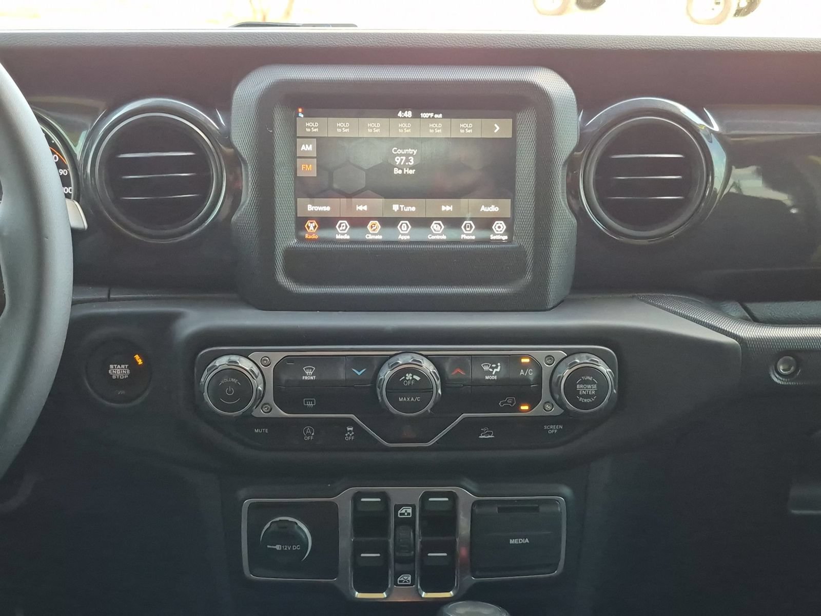 Used 2023 Jeep Wrangler Unlimited Sport AWD/4WD image 16