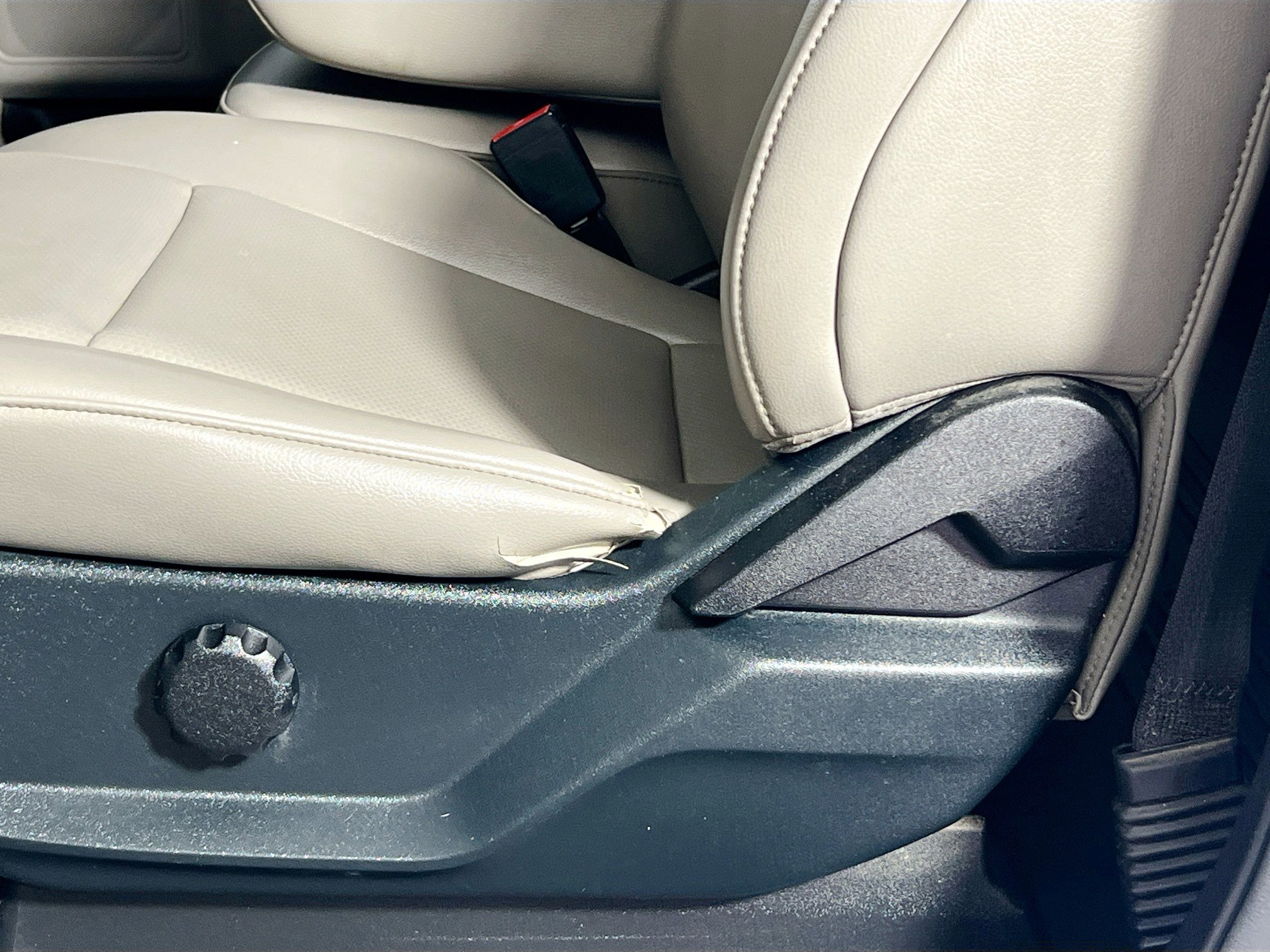 Used 2020 Ford F250 XL w/ STX Appearance Package image 9