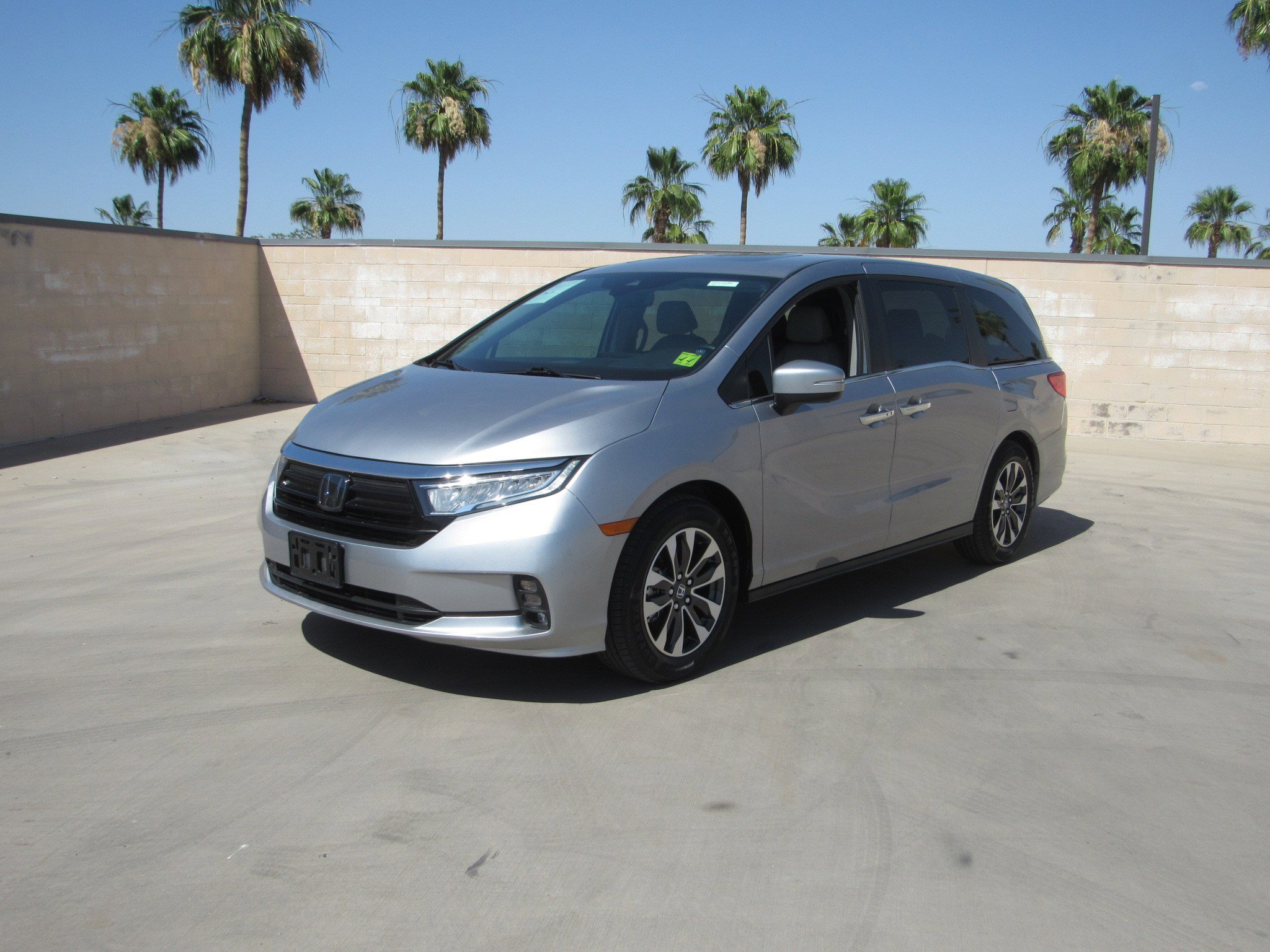 Certified 2024 Honda Odyssey EX-L image 1
