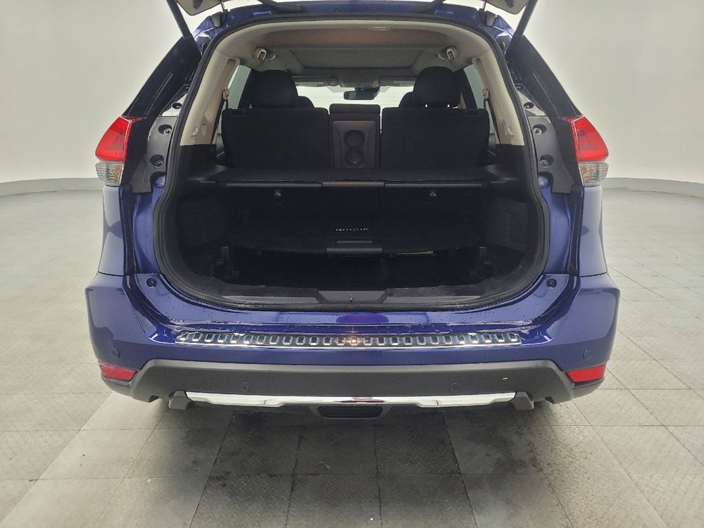 Used 2019 Nissan Rogue SV w/ Sun & Sound Touring Package FWD image 29