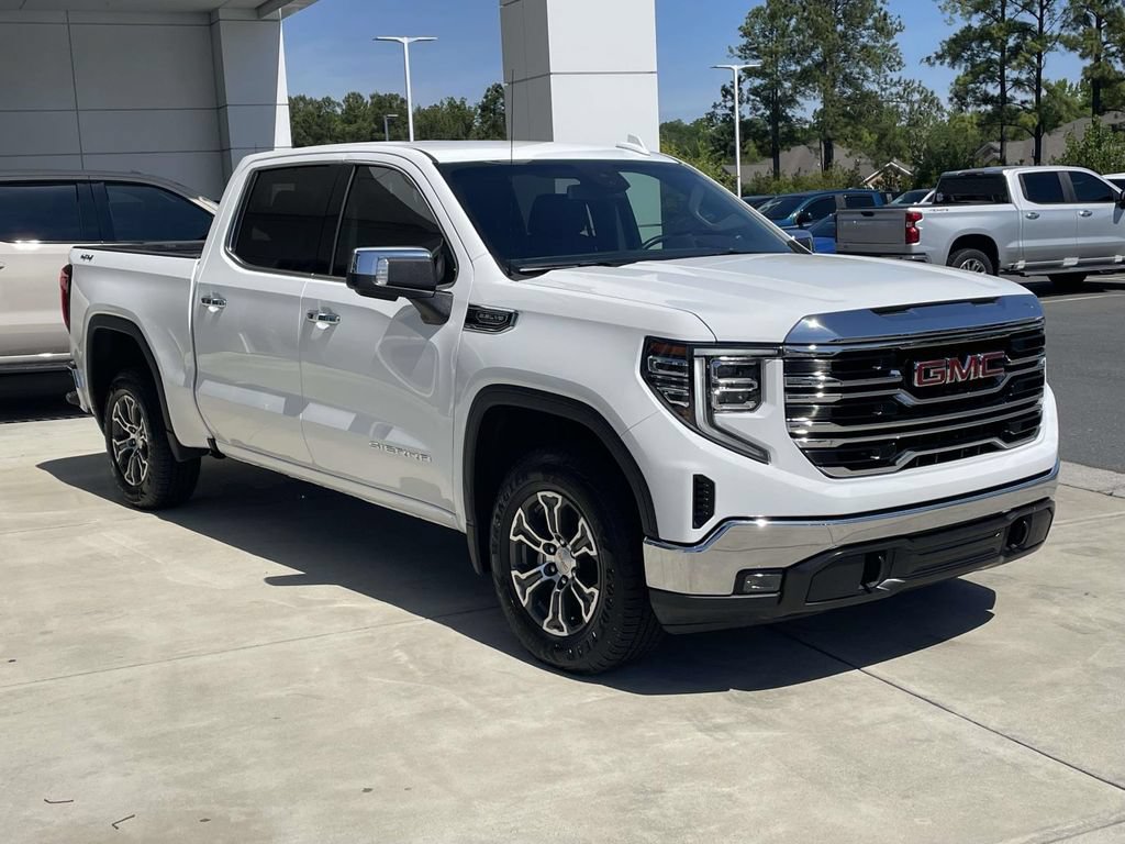 Used 2025 GMC Sierra 1500 SLT AWD/4WD image 5
