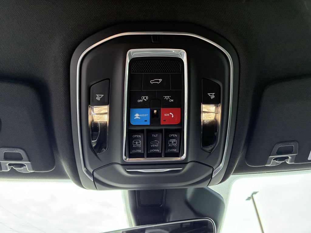 New 2025 Jeep Grand Cherokee Limited AWD/4WD image 27