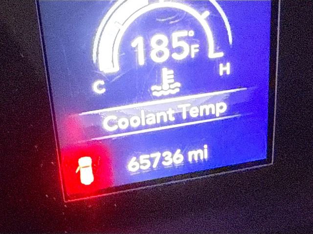 Used 2018 Jeep Wrangler Sport image 13