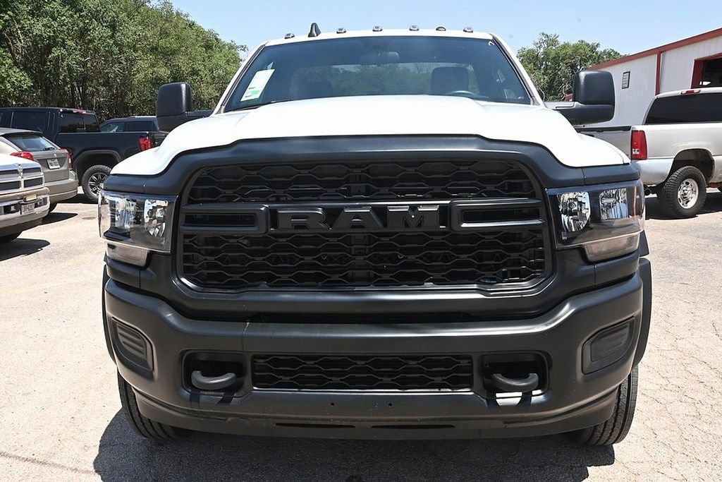 New 2024 RAM 5500 Tradesman RWD image 2