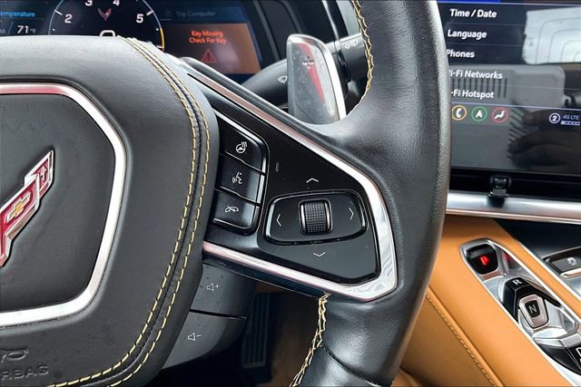 Used 2021 Chevrolet Corvette Stingray Premium Conv w/ Z51 Performance Package image 8