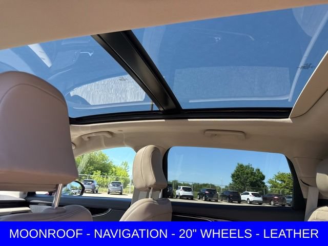 Used 2023 Lincoln Nautilus Reserve AWD/4WD image 13