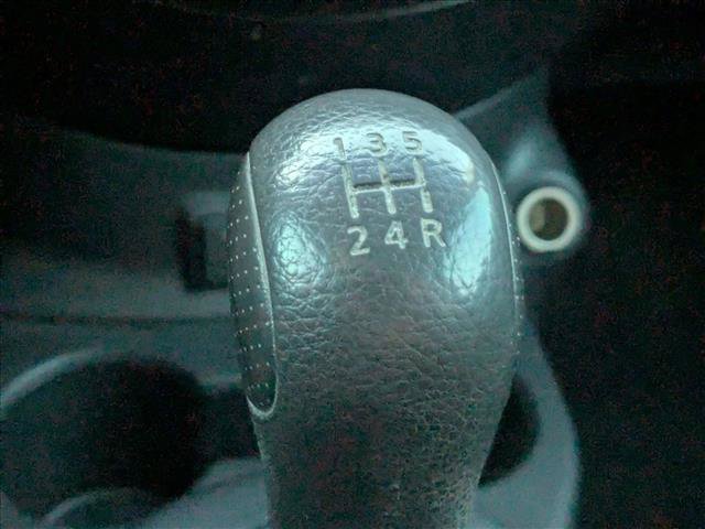 Used 2019 Nissan Versa S image 12