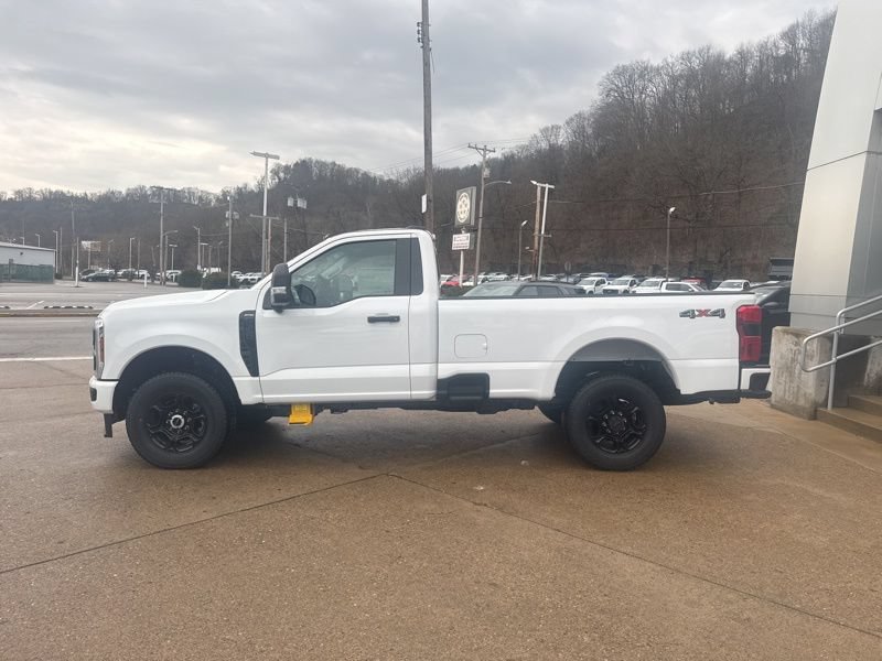 New 2026 Ford F350 XL w/ STX Appearance Package AWD/4WD image 4