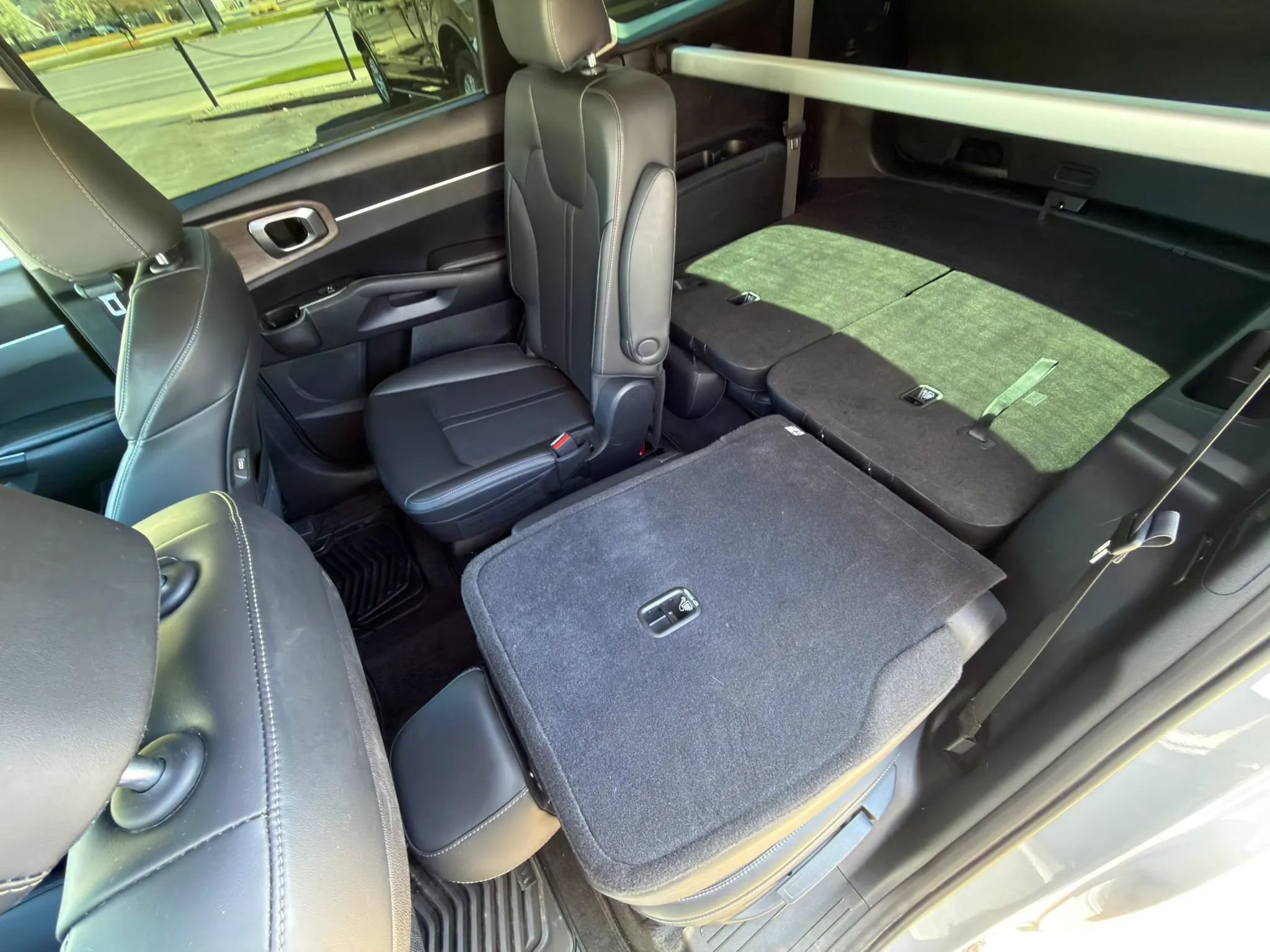 Used 2023 Kia Sorento X-Line EX image 18