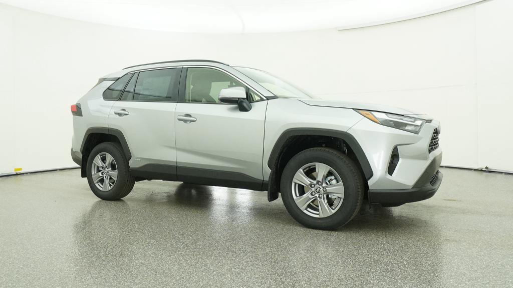 New 2025 Toyota RAV4 XLE AWD/4WD image 31
