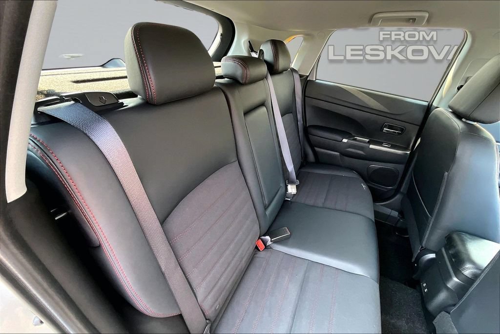 New 2027 Mitsubishi Outlander Sport SE AWD/4WD image 9