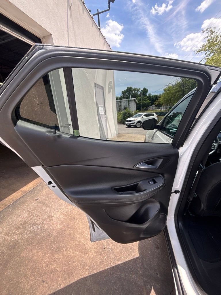 Used 2022 Buick Encore GX Essence w/ Experience Buick Package AWD/4WD image 16