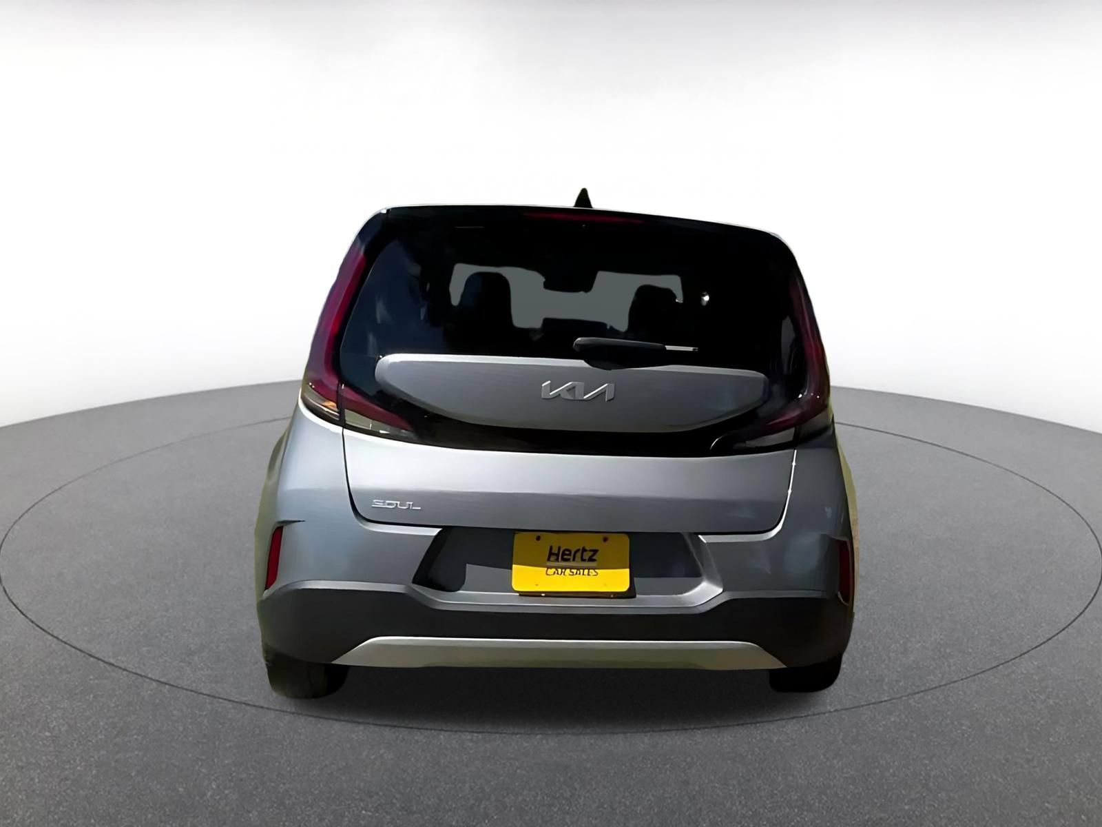 Used 2025 Kia Soul LX w/ LX Technology Package FWD image 12