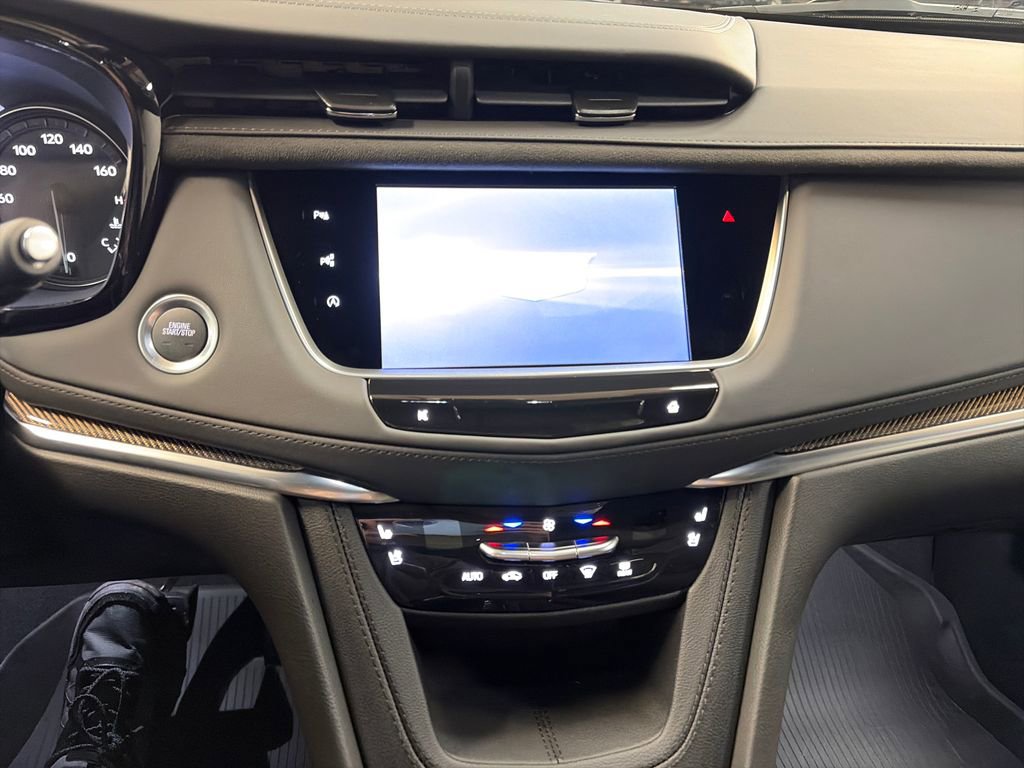 Used 2024 Cadillac XT5 Premium Luxury w/ Platinum Package image 22