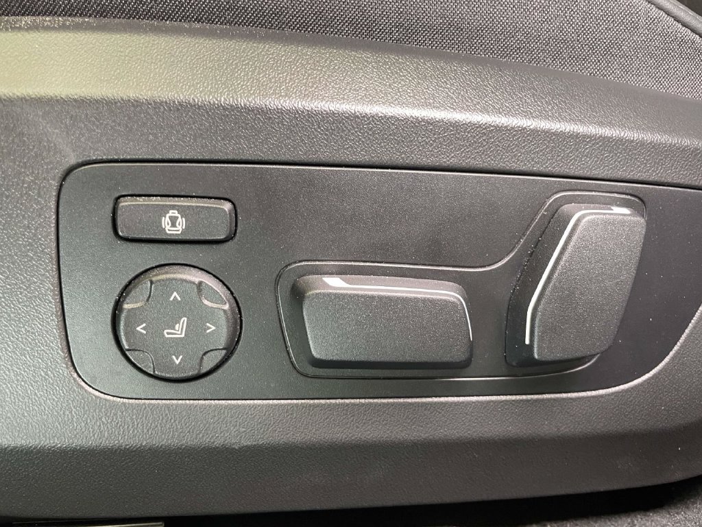 Used 2026 BMW X3 xDrive30i AWD/4WD image 15