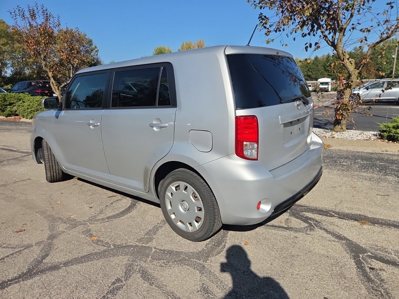 Used 2015 Scion xB FWD image 11