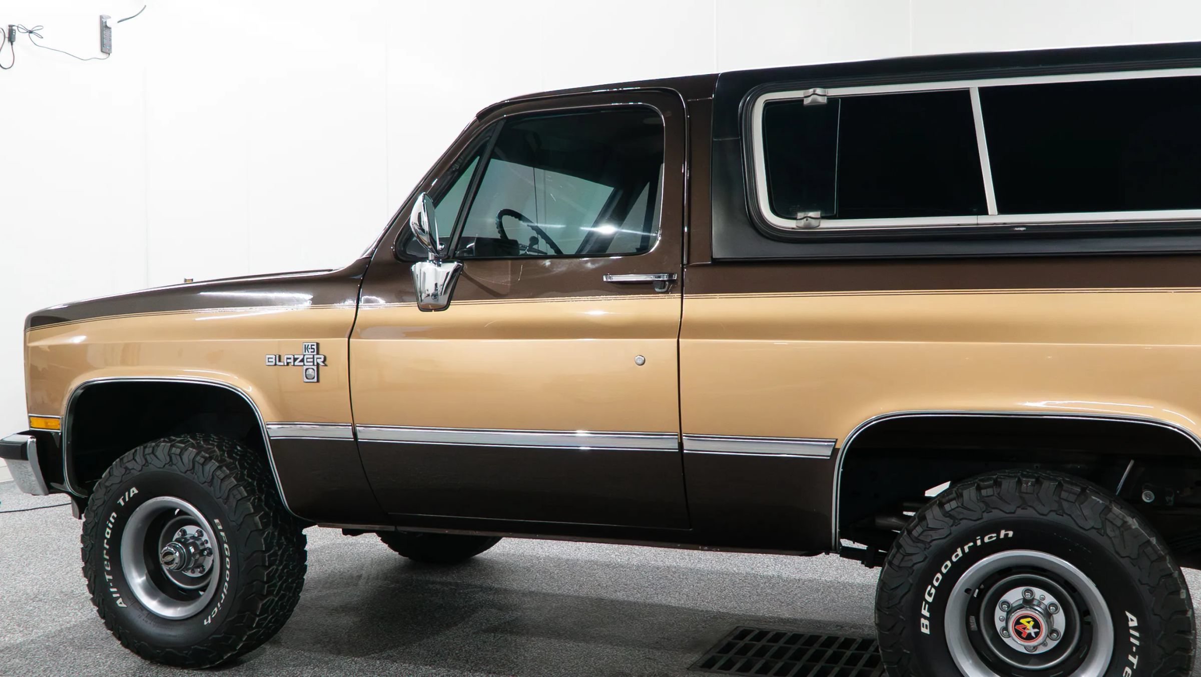Used 1988 Chevrolet Blazer 4WD image 47