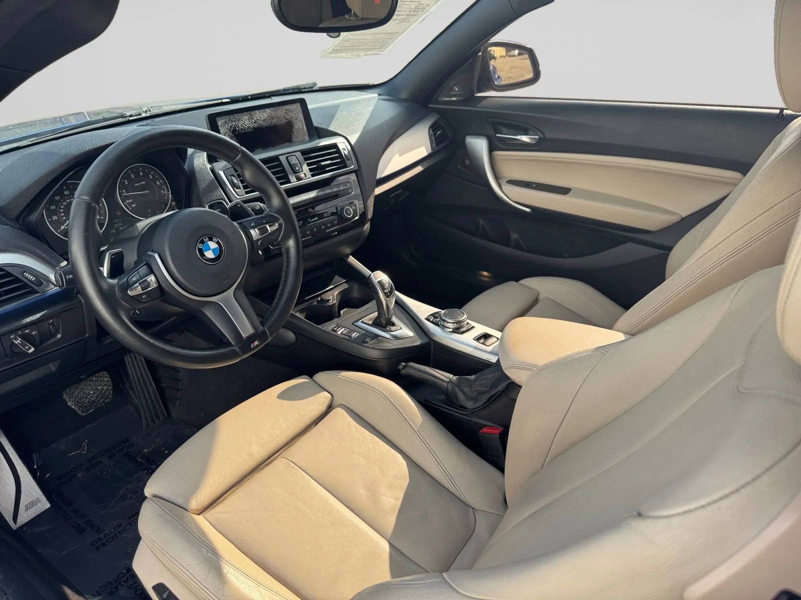 Used 2016 BMW M235i Convertible w/ Technology Package image 15