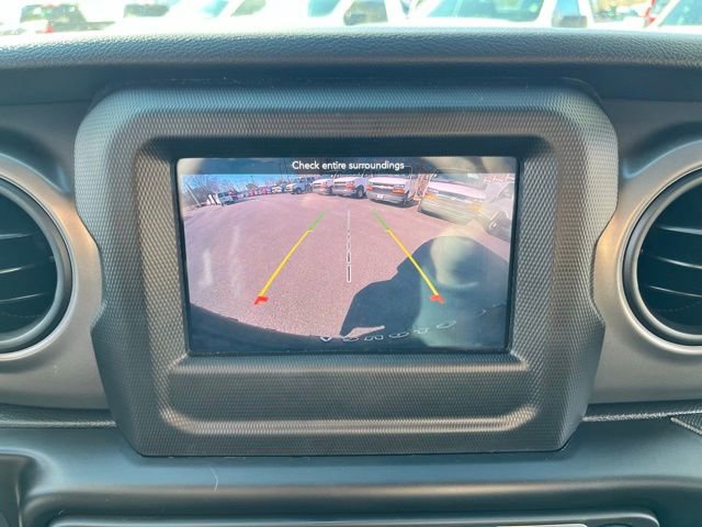 Used 2022 Jeep Wrangler Willys image 36