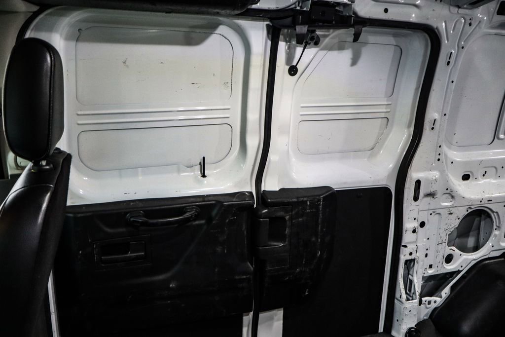 Used 2020 Ford Transit 250 Base image 18