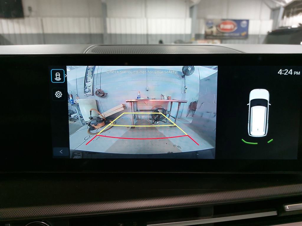 Certified 2025 Hyundai Santa Fe SEL image 24