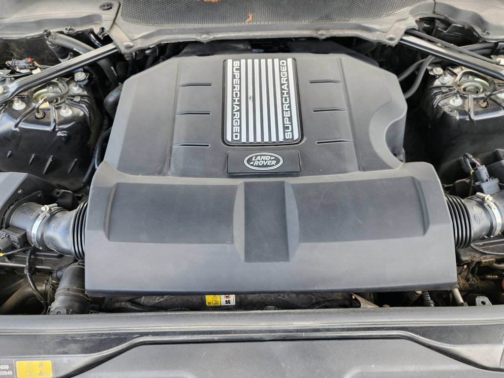 Used 2020 Land Rover Discovery SE AWD/4WD image 33
