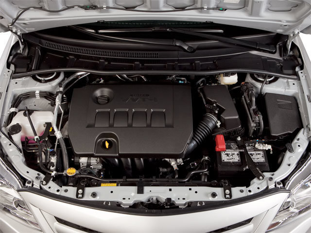 Used 2013 Toyota Corolla LE FWD image 13