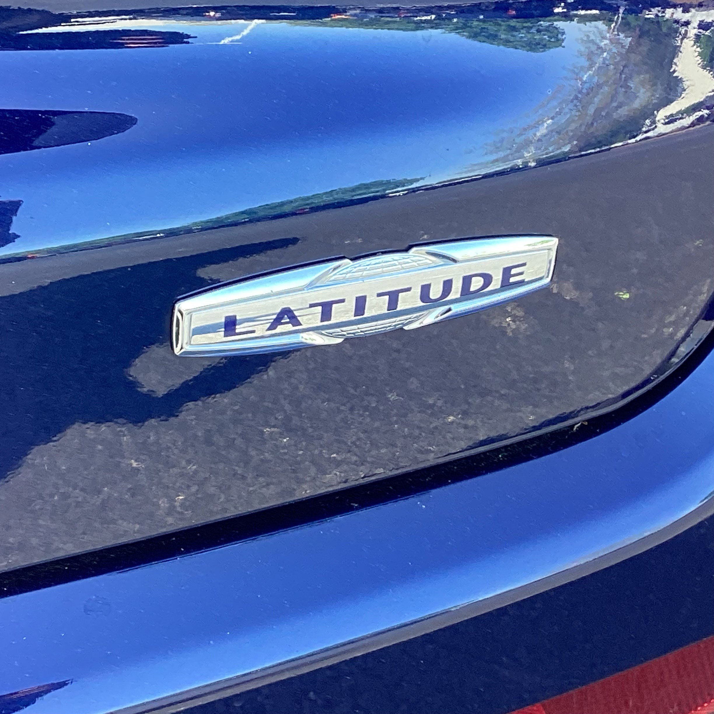 Used 2018 Jeep Compass Latitude w/ Popular Equipment Group image 11