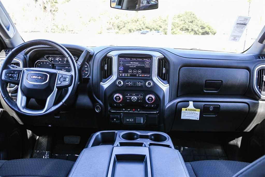 Used 2022 GMC Sierra 2500 SLE w/ SLE Value Package; image 12