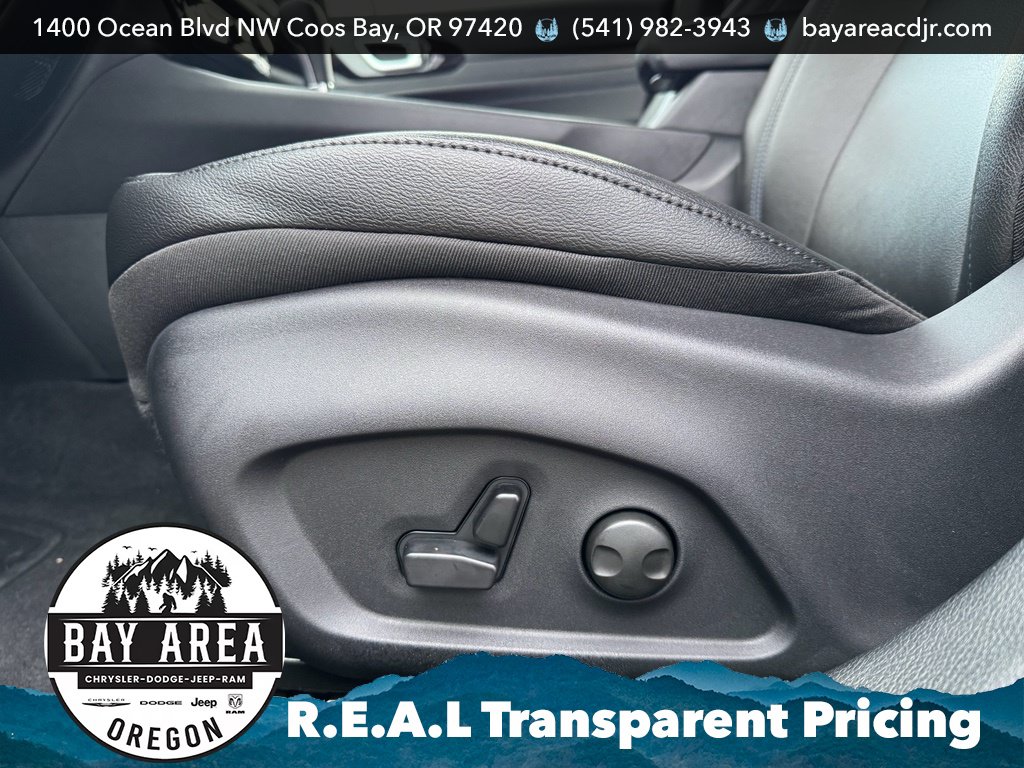 New 2026 Jeep Compass Limited w/ Sun, Sound & Navigation Group AWD/4WD image 13