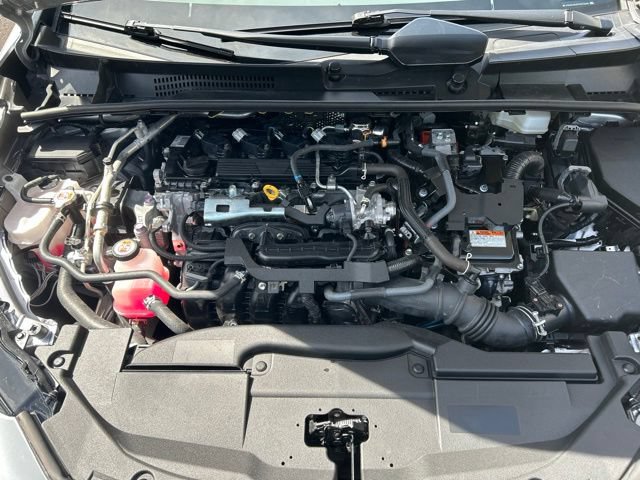 Used 2026 Toyota Prius LE FWD image 8