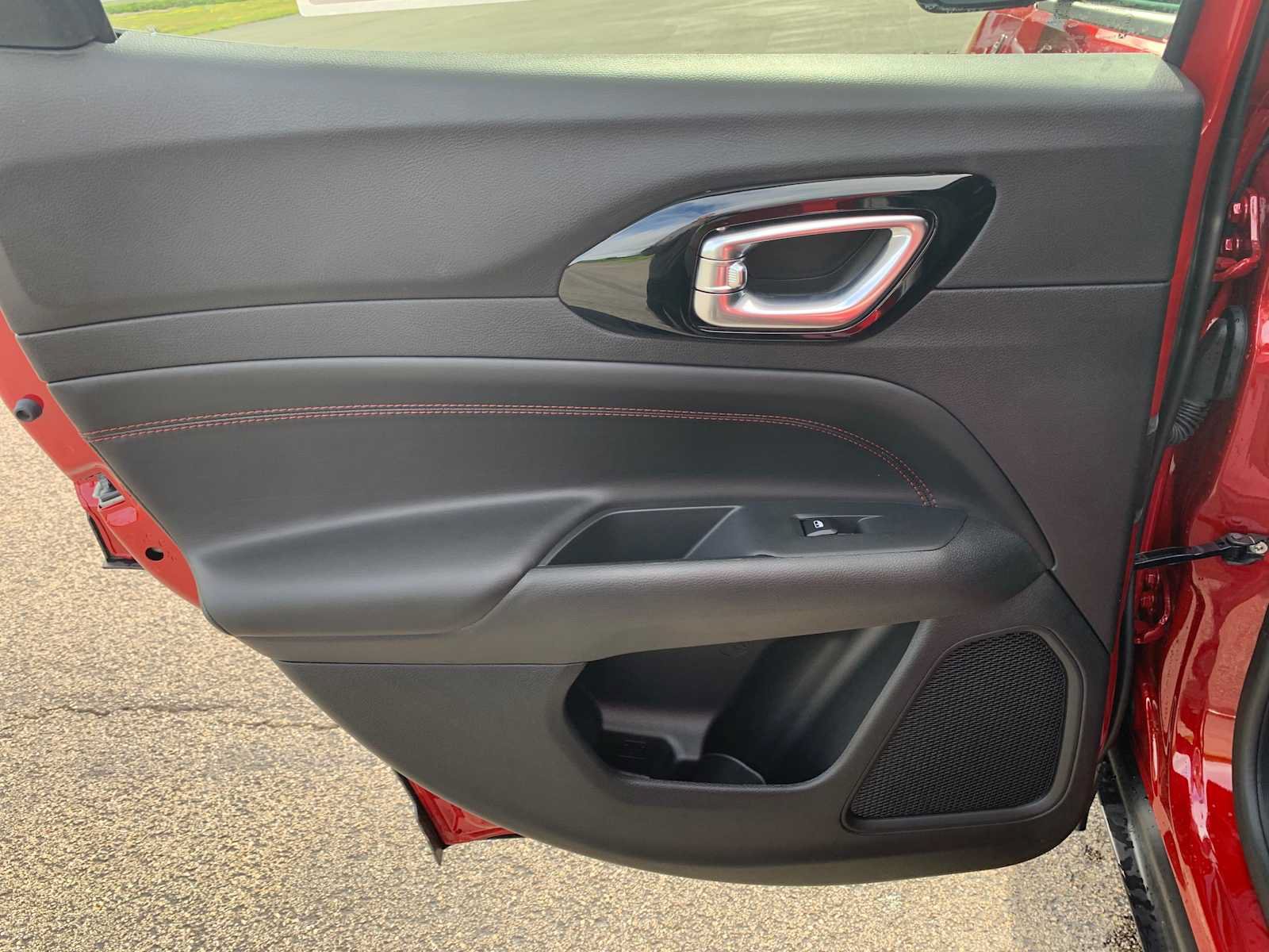 New 2026 Jeep Compass Trailhawk AWD/4WD image 15