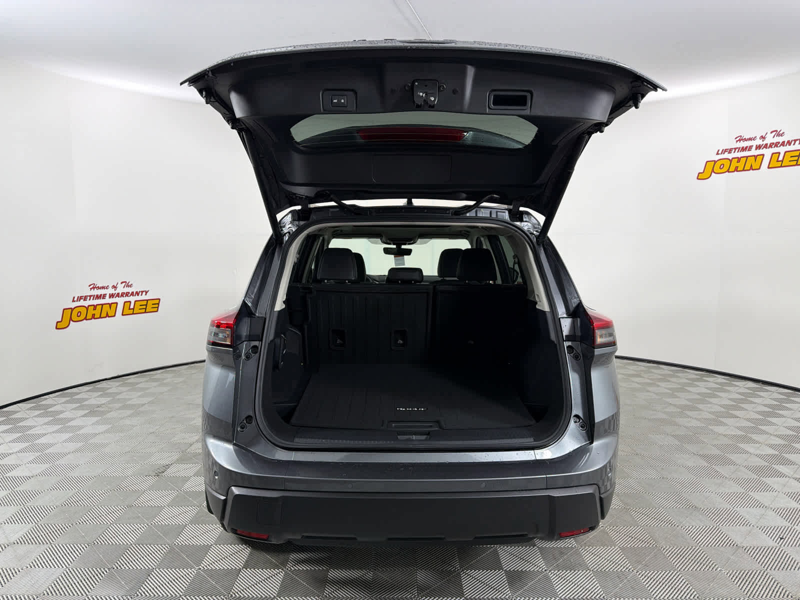 New 2026 Nissan Rogue SV image 5